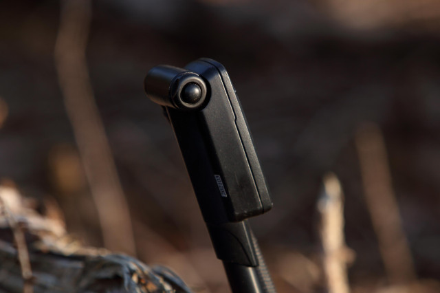 2022 topeak pocketshock digital bleed button.jpg