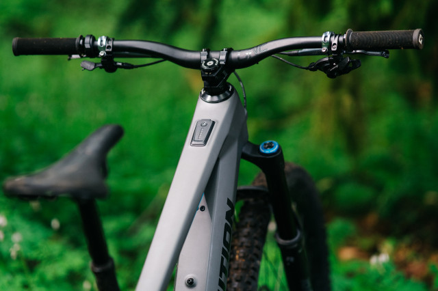 2022 transiton relay top tube.jpg
