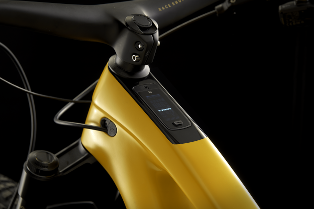 2022 trek Fuel EXe 9.9 XX1AXS tt screen.jpg
