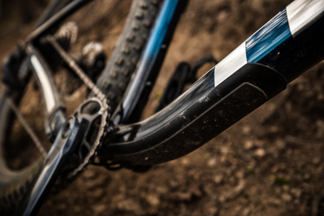 2022 trek roscoe downtube protector.jpg