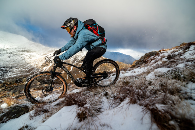 2022 uswe hajker winter pack riding.jpg