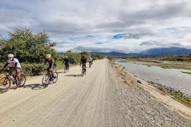 2022 UCI Gravel World Championships hero