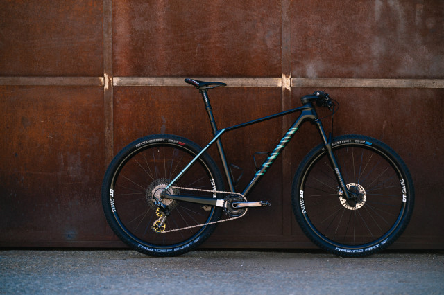 2022 Canyon Exceed CFR LTD full bike