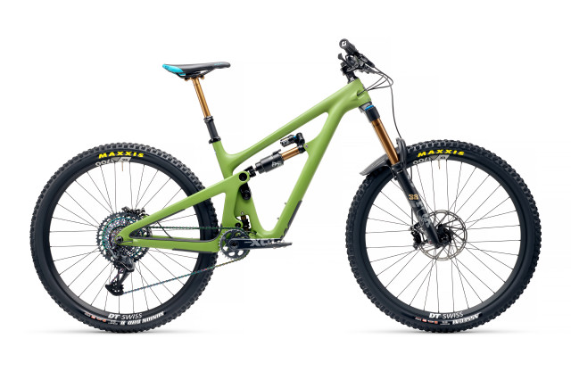 2022_YetiCycles_SB150_T3_Moss.jpg