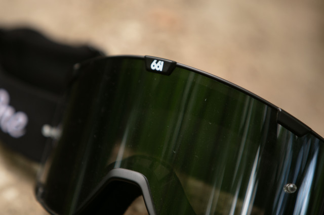 2023 661 radia goggle centre logo.jpg