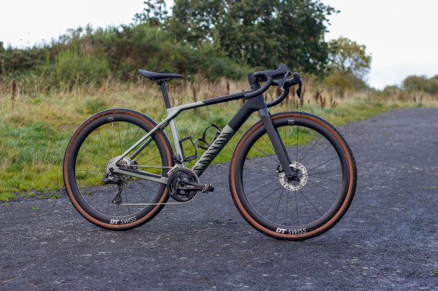 2023 Canyon Grail CF SLX 8 Di2- hero.jpg