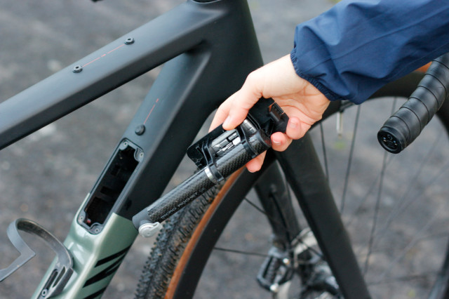 2023 Canyon Grail CF SLX 8 Di2-24.jpg