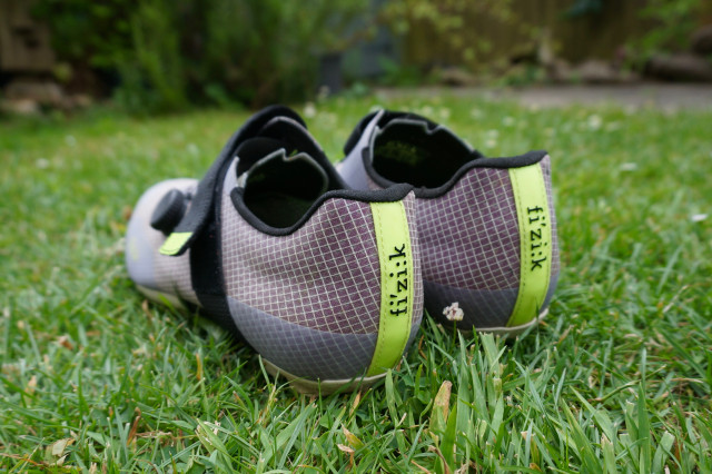 2023 Fizik Vento Ferox Carbon Rear Flash.jpeg