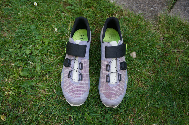 2023 Fizik Vento Ferox Carbon above.jpeg