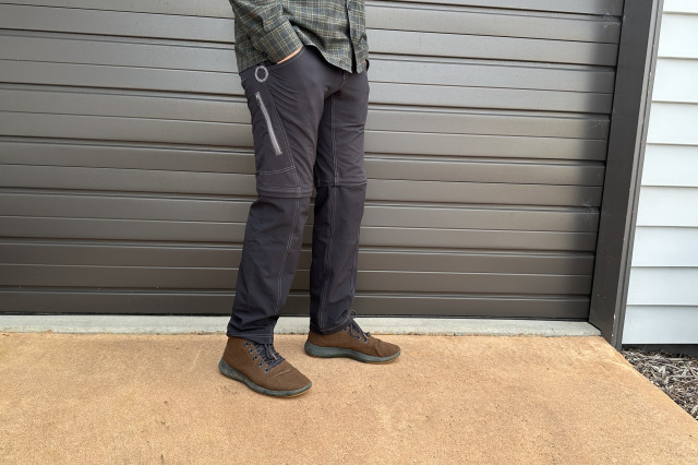 2023 Nzo Dusters Zip-Off - Casual lower leg.JPG