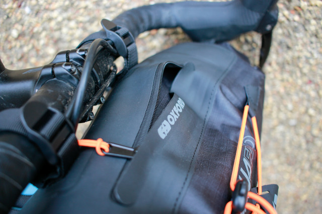 2023 Oxford Aqua Evo Adventure Handlebar Pack-14.jpg