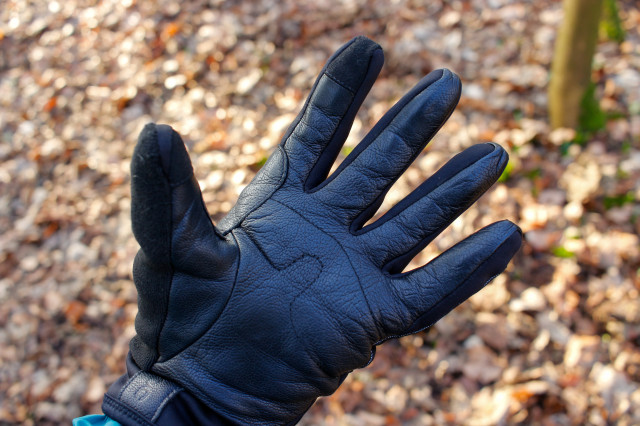 2023 POC thermal glove-3.jpg
