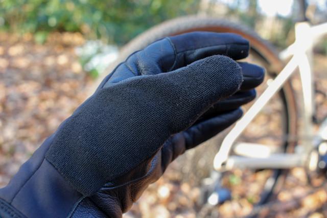 2023 POC thermal glove.jpg