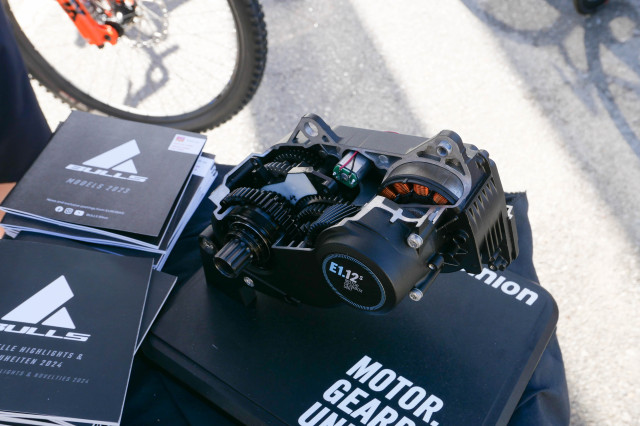 2023 SO pinion motorgb internals.jpg