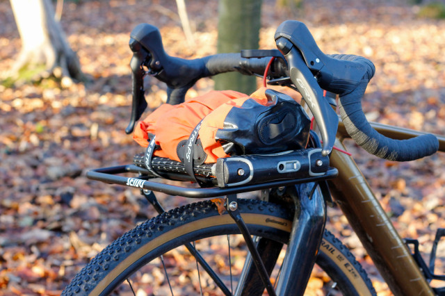 2023 Seido Stage front rack with bag and lock