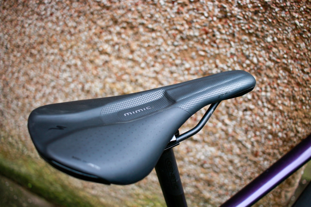2023 Specialized Phenom Expert with Mimic saddle-1.jpg