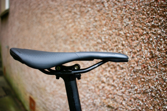 2023 Specialized Phenom Expert with Mimic saddle-3.jpg