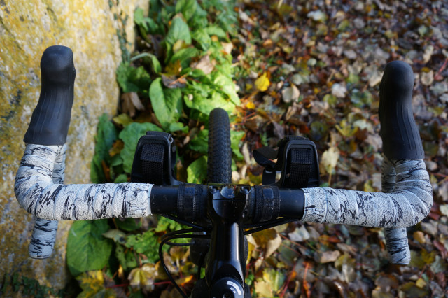 2023 aeroe handlebar cradle top view.jpg