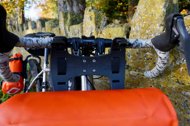 2023 aeroe handlebar cradle undone.jpeg