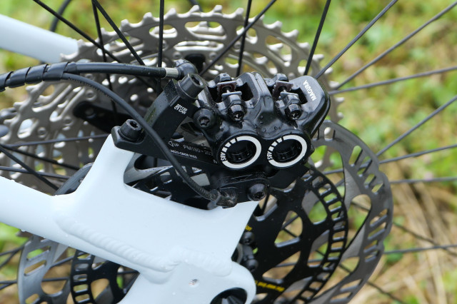 2023 canyon grand canyonON 9 caliper 2.jpg