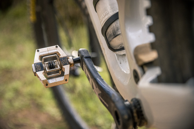 2023 crankbrothers mallet trail hero 3.jpg