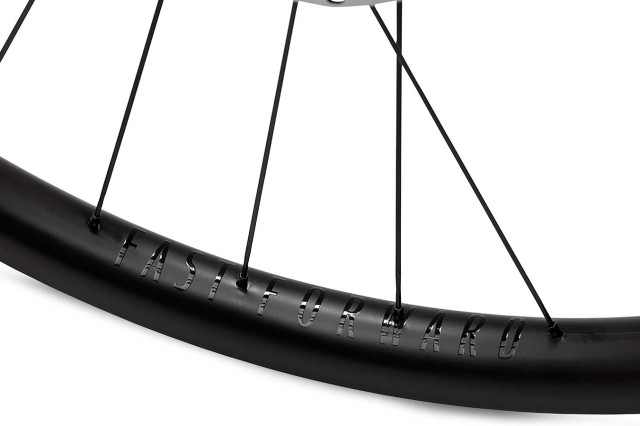 2023 ffwd outlaw profile 1.jpg