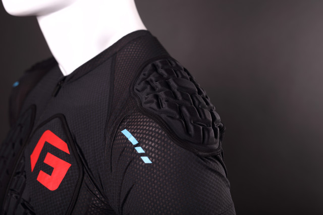 2023 g form mx360 impact shirt shoulder.jpg
