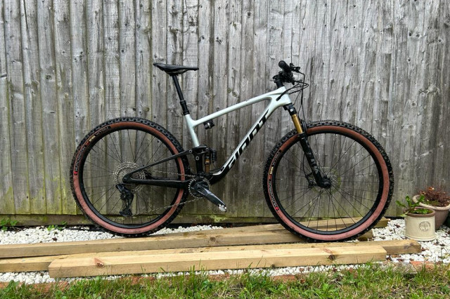 2023 giant anthem advanced pro 29 1 hero.jpeg