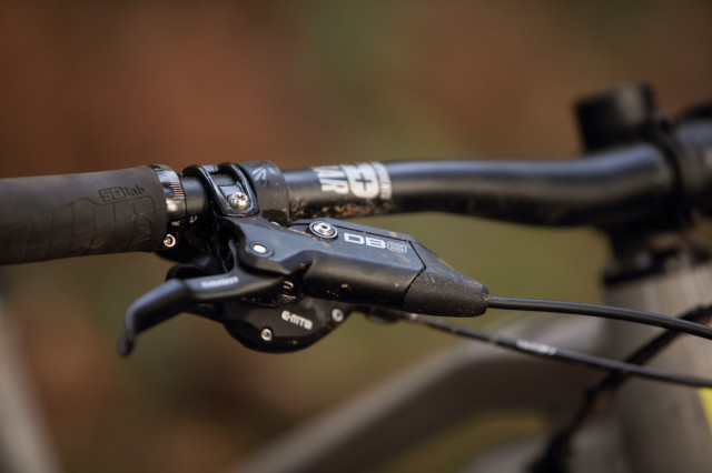 2023 haibike allmtn2 brake leve.jpg