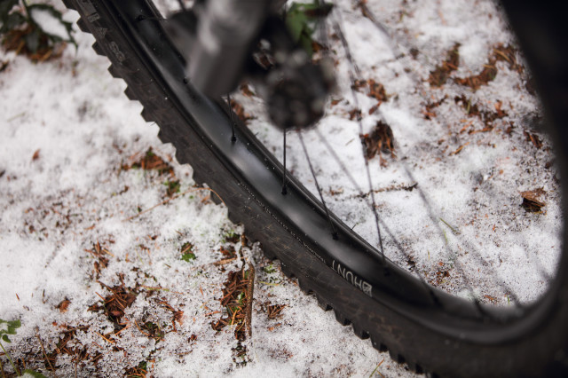 2023 hunt trail wide v2 rim.jpg
