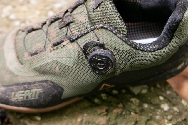 2023 leatt 6.0 clip shoe dial.jpg