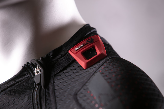 2023 leatt body tee airflex stealth neck brace thing 1.jpg