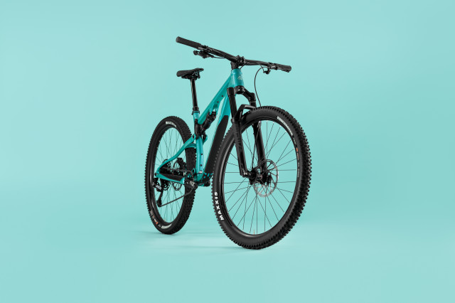 2023 merida one twenty hero.jpg