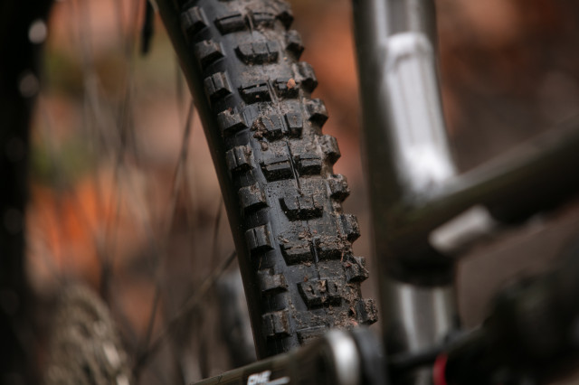 2023 merida one-sixty rear tyre.jpg