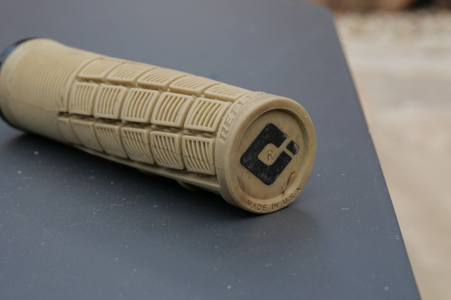 2023 odi reflex grips end 2.jpg