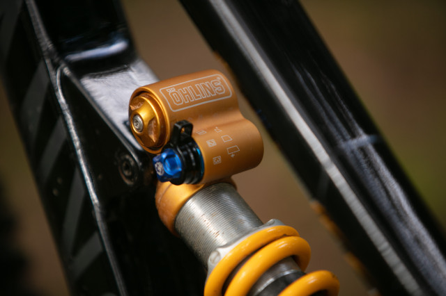 2023 ohlins ttx22m.2 twin tube.jpg