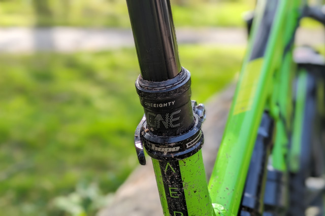 2023 oneup v2 dropper rear.jpg