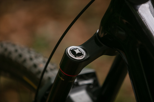 2023 rockshox zeb air.jpg