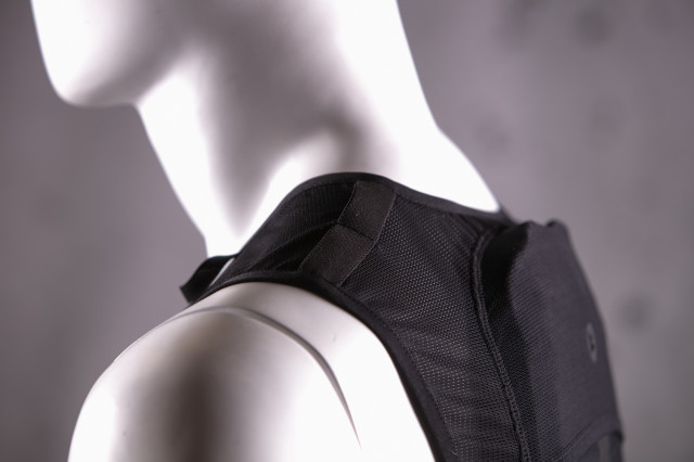 2023 scott vanguard evo protector shoulder loop 2.jpg