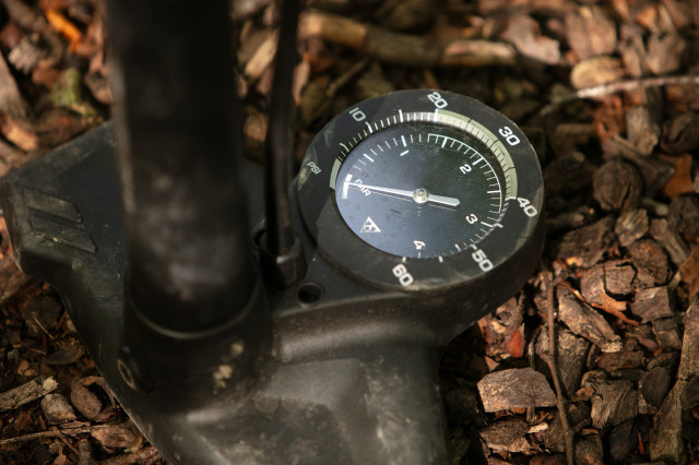 2023 topeak joeblow mountain ex gauge.jpg