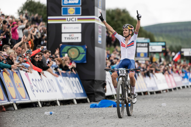 2023 uci world champ xco pidcock.jpg