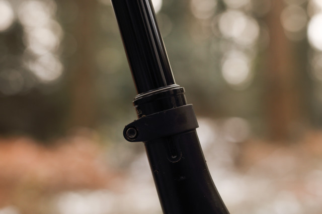 2023 wolf tooth resolve dropper collar 1.jpg