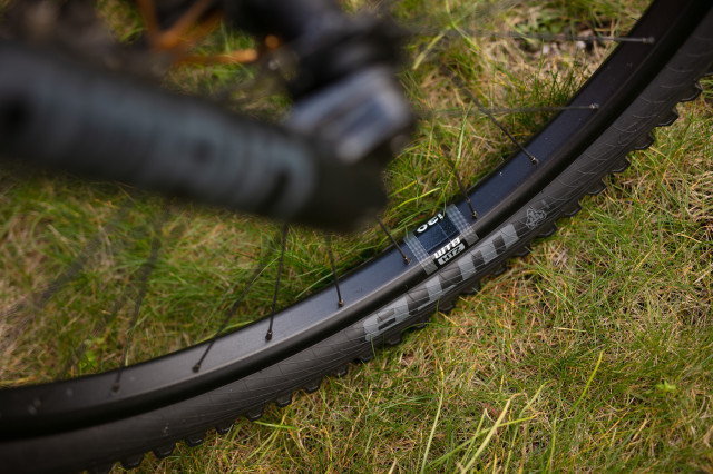 2023 wtb htz i30 wheelset rim.jpg