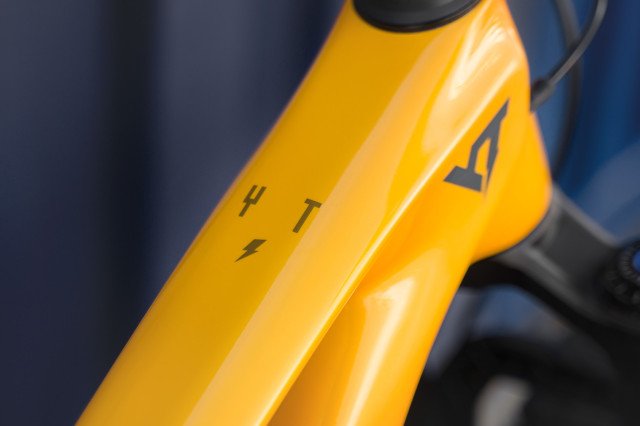 2023 yt ind capra core 3 mx tt.jpg