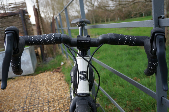2024 Deda Gera Gravel Handlbar Cables.jpg