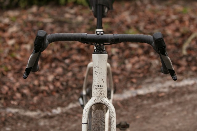 2024 Fara F:Gravel Apex XPLR AXS Bar Flare.jpg