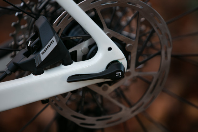 2024 Fara F:Gravel Apex XPLR AXS Rr Mudguard Mount.jpg
