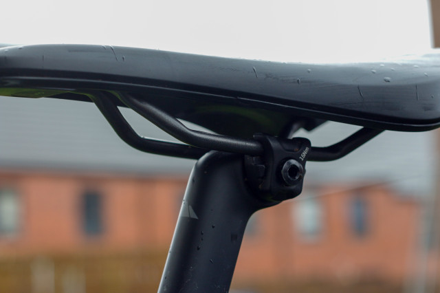 2024 Fizik Argo X3 gravel saddle-1.jpg