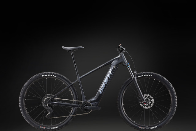 2024 MY24 Fathom E+ 2_Color A Gunmetal Black_B.jpg