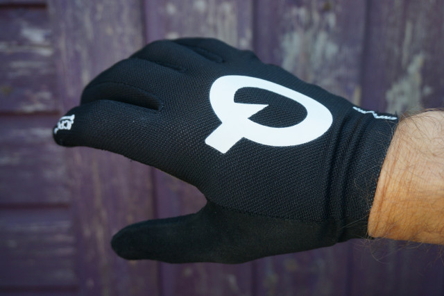 2024 Prologo Energrip Long Fingers glove 1.jpg
